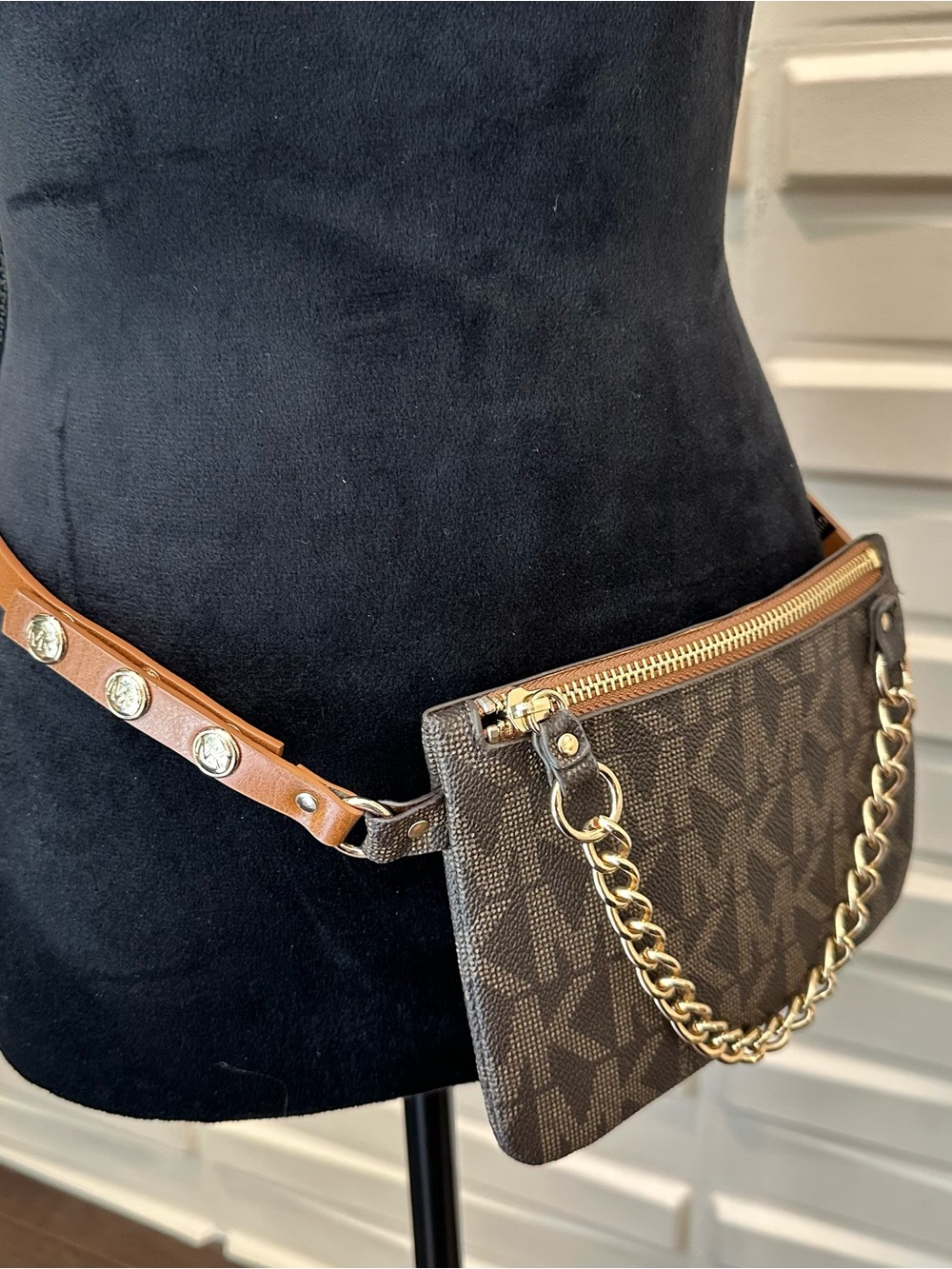 Michael Kors Brown Logo Monogram Chain Belt  Wallet/Bag 36” - Picture 2 of 9